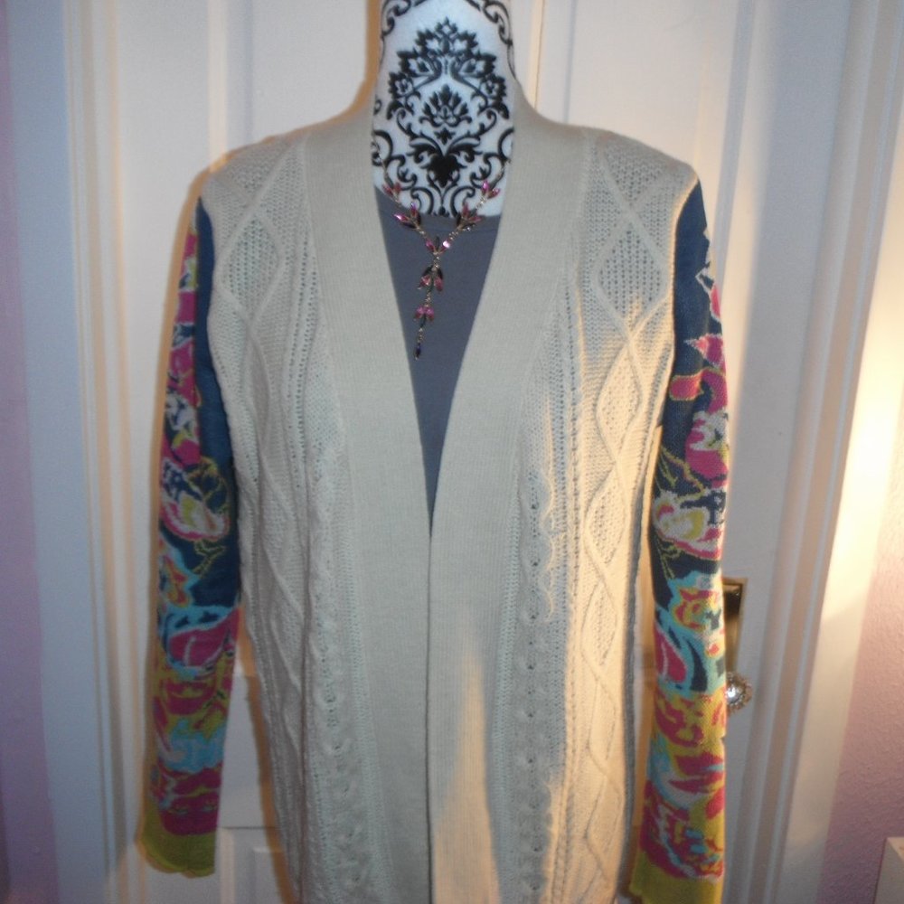 Coco and Main cardigan with abstract print